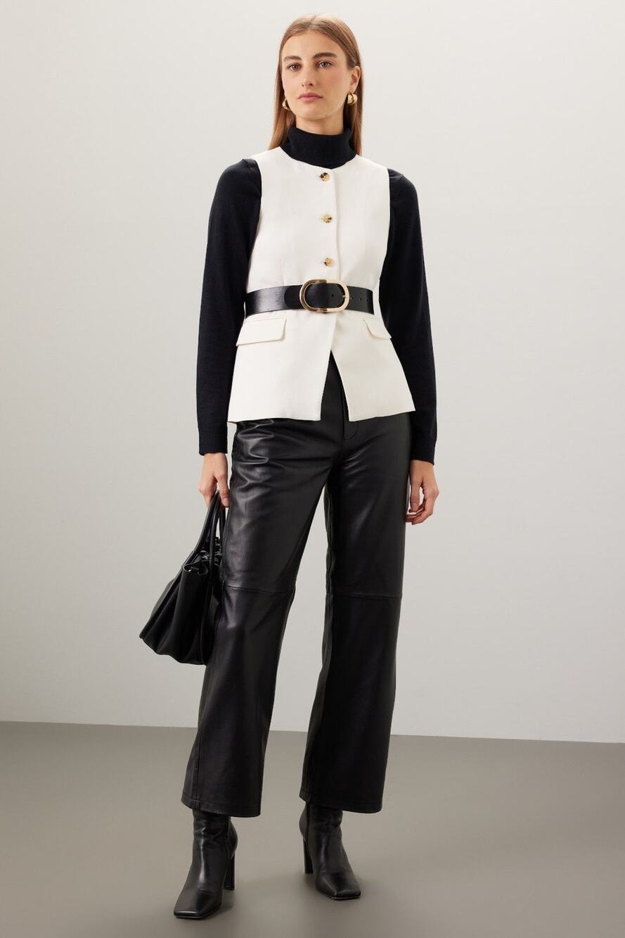 Veda Black Genuine Leather Straight Leg High Rise 5-Pocket Pants Size 8